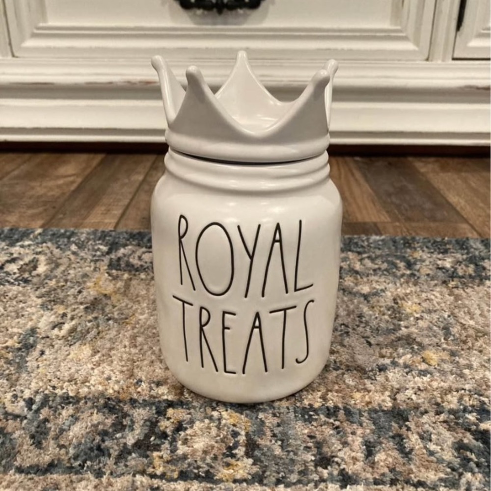 Rae Dunn Royal Treats Baby
Canister with Crown